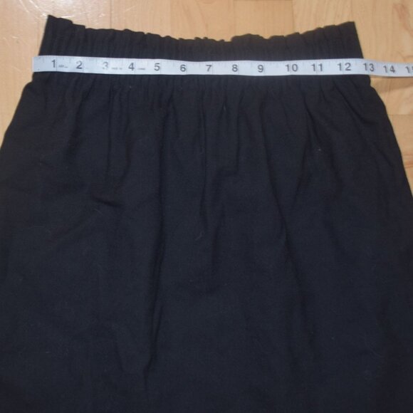 J. CREW Women's Sz 4 Solid Black Sidewalk Skirt - Wool Blend - EXCELLENT - Picture 4 of 7